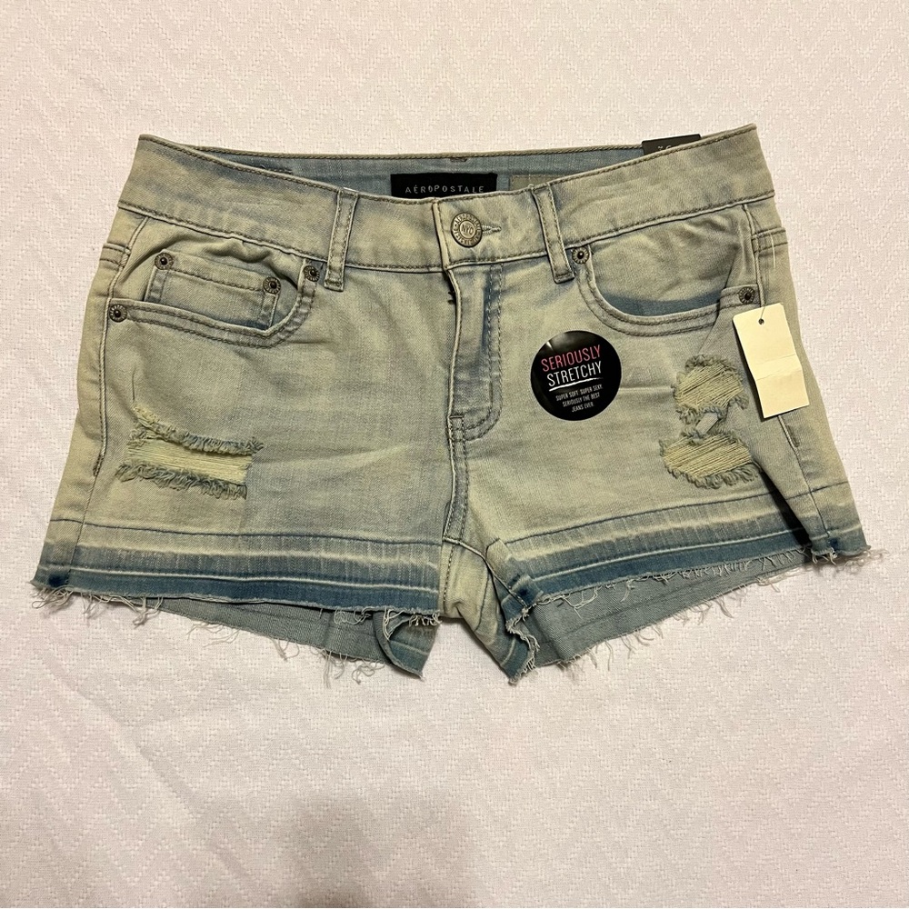 Aeropostale Shorty 2 1/2” Inseam Denim Shorts – Seriously Stretch Size 4